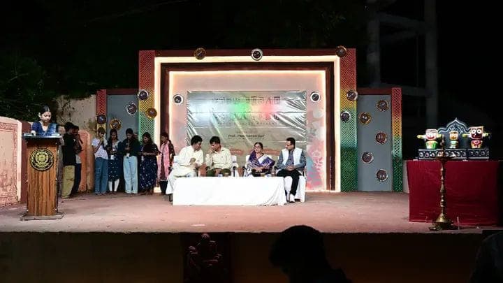 Eminent lady artist Basanta Kumari Samanta lighting the ceremonial lamp before Lord Jagannatha at the From Scrap to Creation paper collage programme of GCAC Khallikote - Image 4
